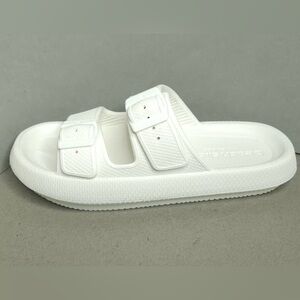 J Slides Serene Womens Size 9M White EVA Beach Slides Sandals Comfort Pool Shoe